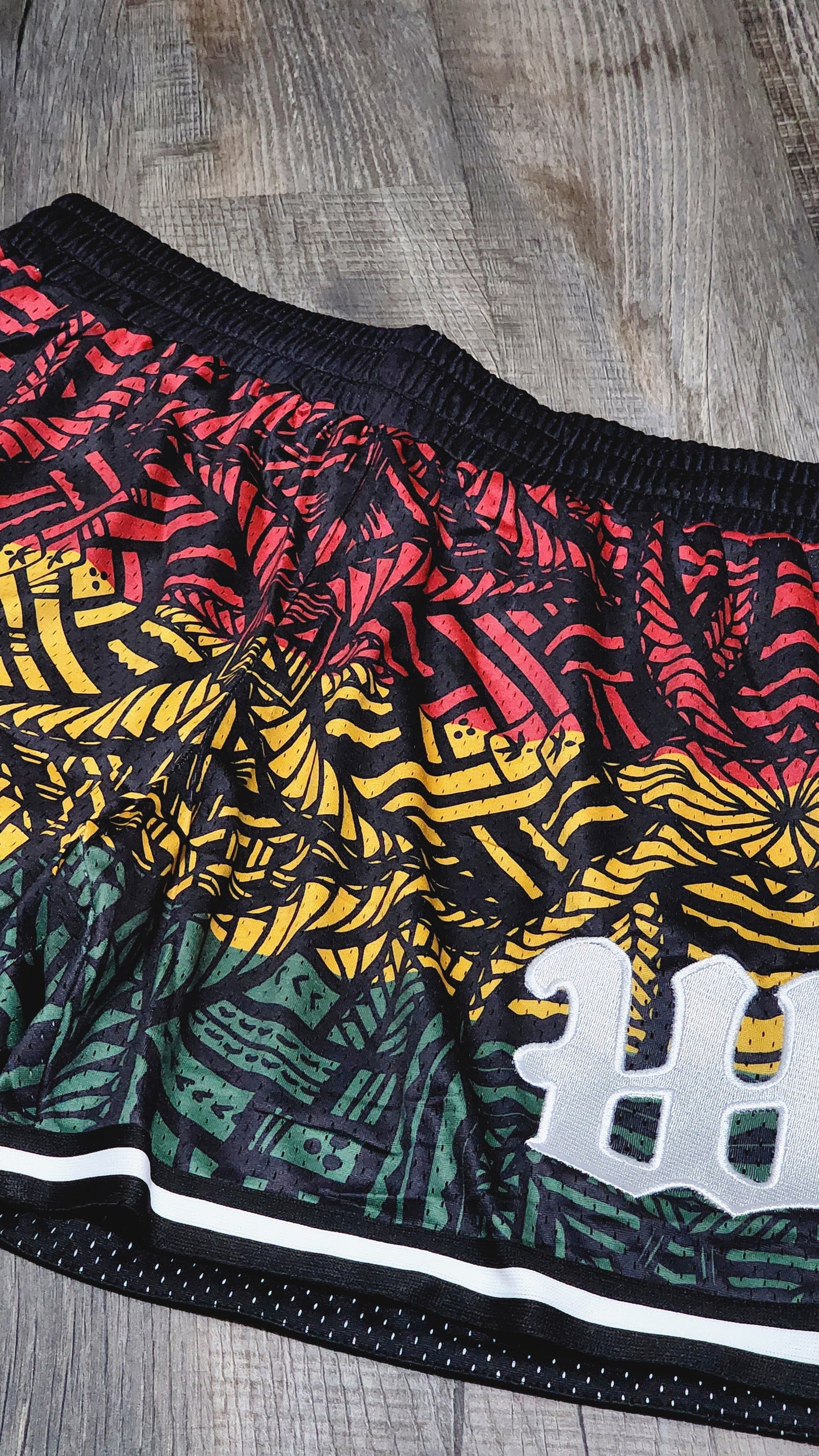 Reggae Vibes Hoop Shorts